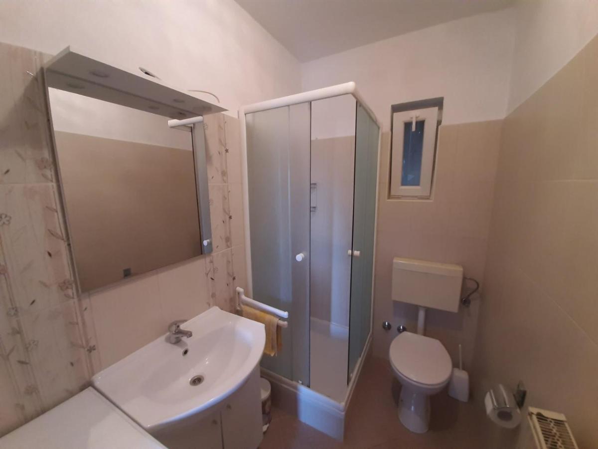 Apartment Spanjol Anka Rab Town Eksteriør bilde