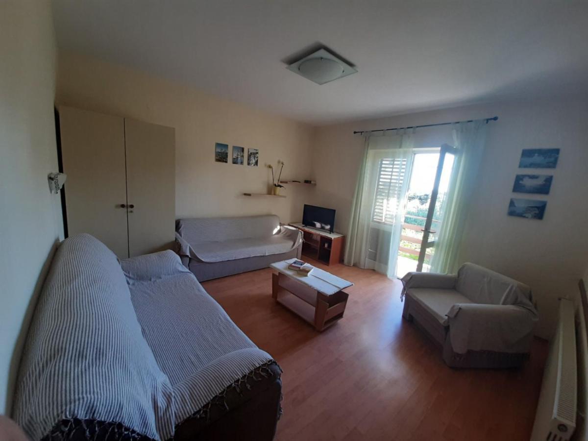 Apartment Spanjol Anka Rab Town Eksteriør bilde